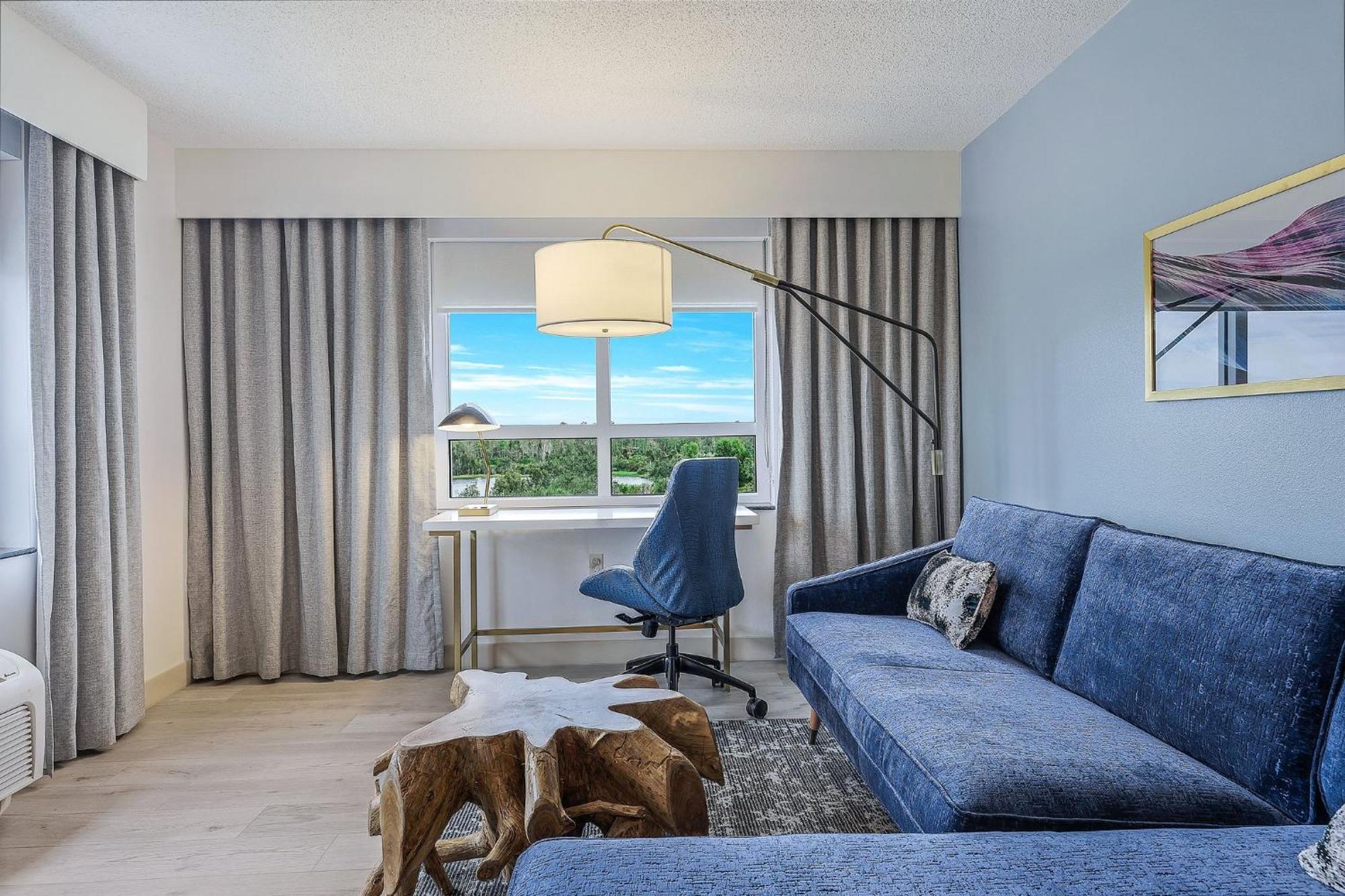Hotel Crowne Plaza Ft Myers Gulf Coast By Ihg Fort Myers Exterior foto